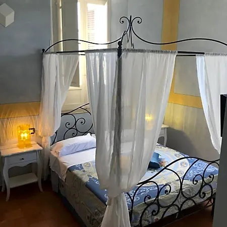 Mascitti Bed & Breakfast 4*