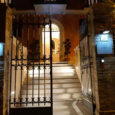 住宿加早餐酒店 Mascitti Via Xx Settembre N27 2*