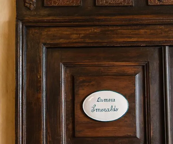 Mascitti Bed & Breakfast 4*